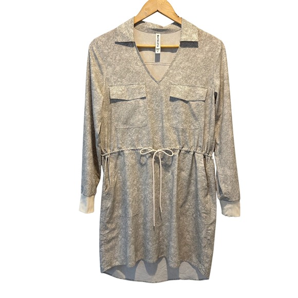 Athleta Zuma Shirt Dress Womens Small Snake Print Long Sleeve Athleisure Travel - Picture 2 of 12